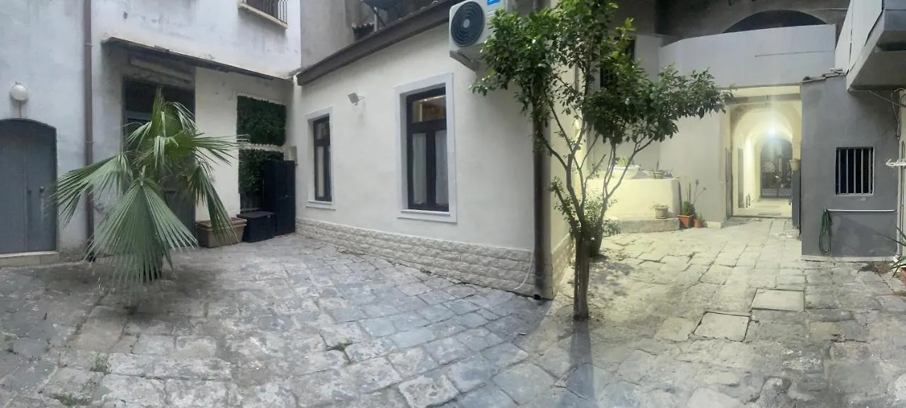 Mega House 2 Daire Katanya
